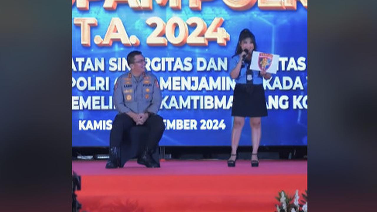 Kiky Saputri Roasting "Bukan Tembak Menembak Antar-Sesama" di Depan Kadiv Propam Polri
