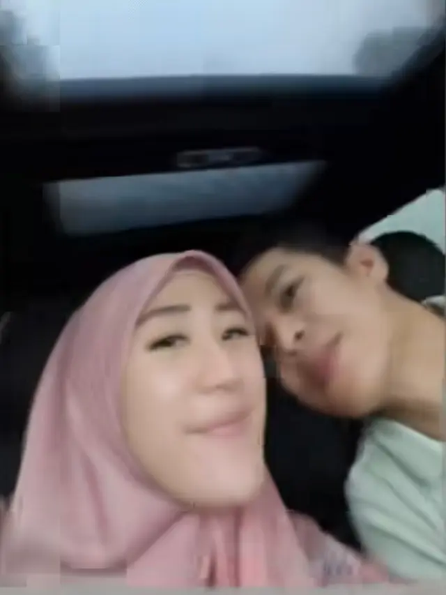 Larissa Chou Hamil Kedua