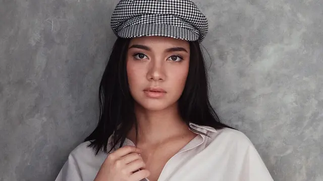 [Bintang] Angela Gilsha