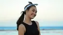 Punya paras menawan, Caitlin Halderman kerap curi perhatian saat unggah gayanya dalam media sosial Instagram. Dengan gaya busana kasual, pelantun lagu You Were A Friend ini pun tuai banyak pujian, seperti saat main di sebuah pantai di Bali. (Liputan6.com/IG/@caitlinhalderman)