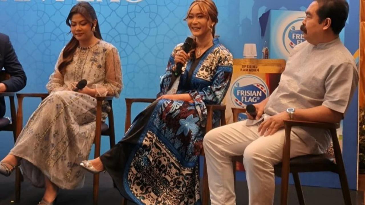 Konflik AS & Israel Serang Iran, Inul Daratista Pasrah Batal Umrah: Allah Sayang Sama Aku