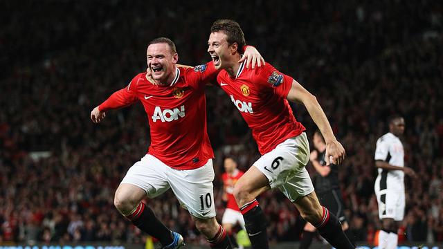 Wayne Rooney & Jonny Evans