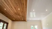 Plafon Kayu atau PVC, Mana yang Lebih Cocok untuk Rumah Tropis?