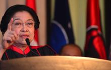 Naik pesawat carter, Megawati tiba di Pulau Sangihe jadi jurkam Olly