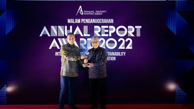 Bank BJB menerima penghargaan Annual Report Award (ARA) 2022 pada kategori Perusahaan Go Publik Keuangan dengan predikat Juara 3 bersama Bank Himbara. Posisi lain dipegang BMRI Juara 1 dan BBRI Juara 2.