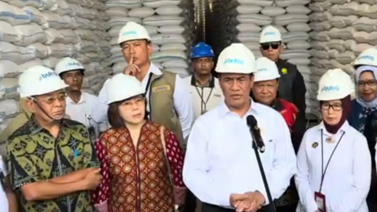 Harga Sawit Turun, Mentan Amran: Ini Anomali