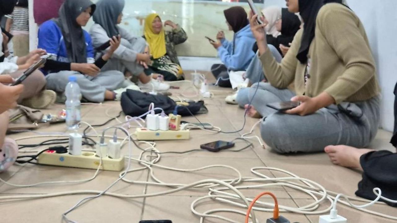 PLN Sumbar Pastikan Seluruh Gardu Induk Menyala, Upaya Pemulihan Listrik Terus Berlanjut