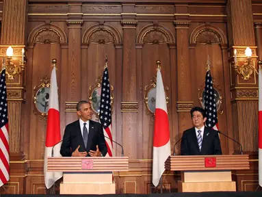 Presiden AS, Barack Obama berkunjung ke Jepang dan diterima langsung oleh PM Jepang Shinzo Abe, Tokyo, Kamis (24/4/14). (AFP PHOTO/Junko Kimura-Matsumoto)
