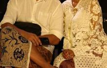 Rayakan Anniversary Ke-13, 8 Foto Mesra Happy Salma dan Suami Yang Jarang Tersorot