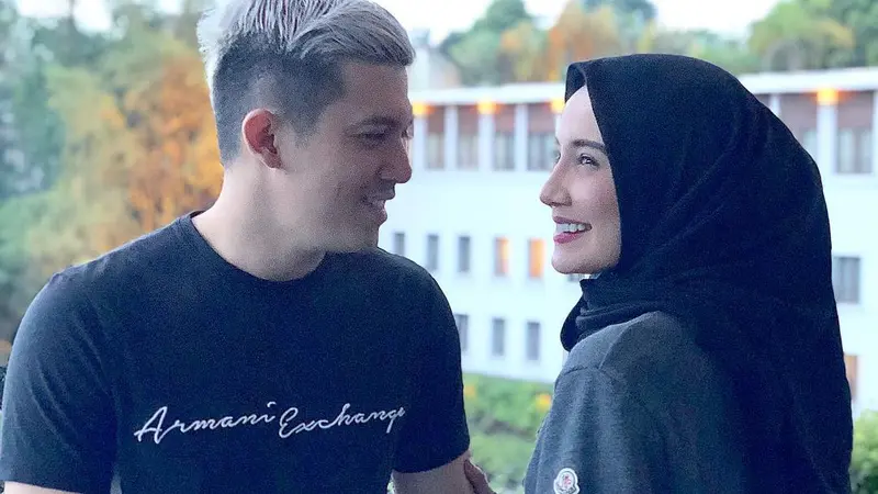 [Bintang] Zaskia Sungkar dan Irwansyah