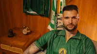 Matheus Fornazari Resmi Berseragam PSS, Striker Berpostur 2,03 Meter Andalan Baru Super Elang Jawa