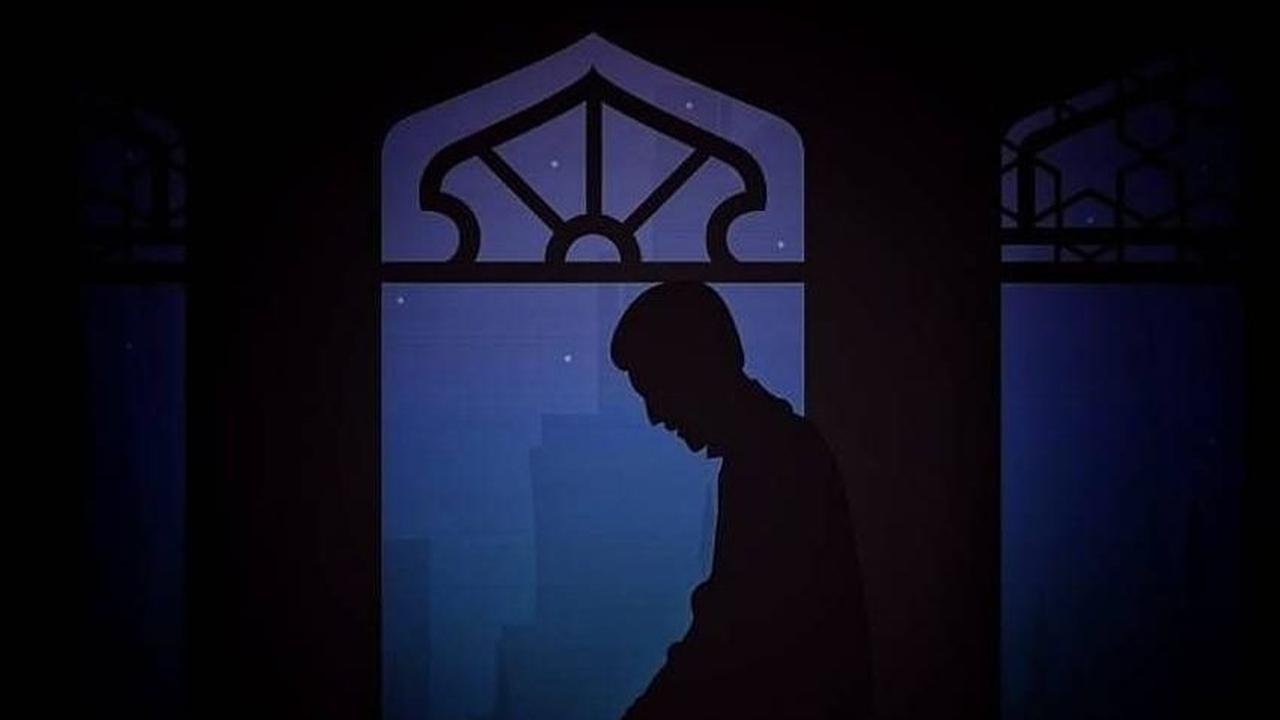 <b>Niat Shalat Malam Arab Latin dan Artinya </b>