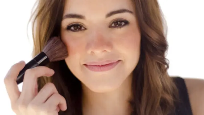 [bintang] Rekomendasi 5 Blush On Cream Terbaik di Bawah Rp100 Ribu!