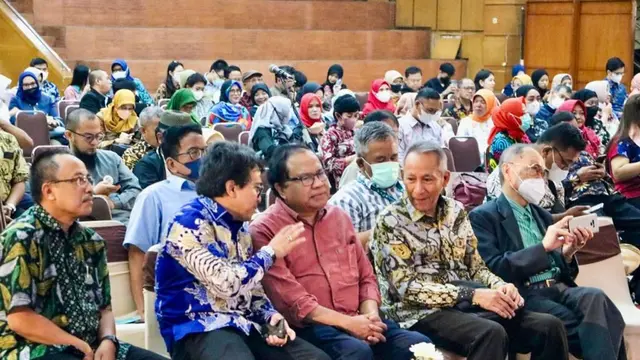 Ekonom senior Rizal Ramli dalam diskusi “Transformasi Koperasi Indonesia Menuju Indonesia Emas 2045”, yang digelar Fakultas Hukum Universitas Padjadjaran. (Istimewa)