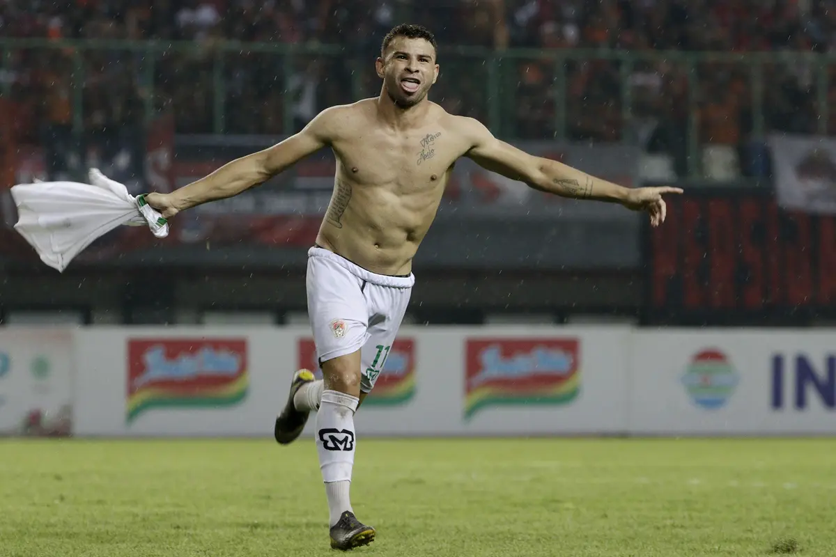 Persija Jakarta Vs Kalteng Putra