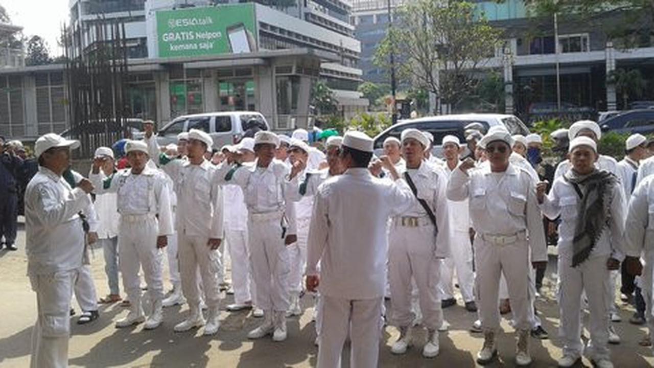 Kasus pembelian lahan Sumber Waras, FPI laporkan Ahok ke KPK