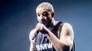 Baru saja rilis lagu terbaru, kamu tahu nggak kalau Drake itu berasal dari Kanada? (REX/Shutterstock/HollywoodLIfe)