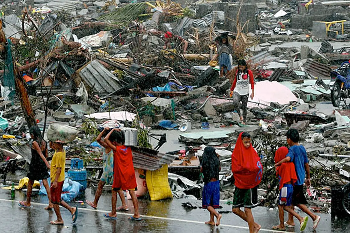 topan-haiyan-131114b.jpg