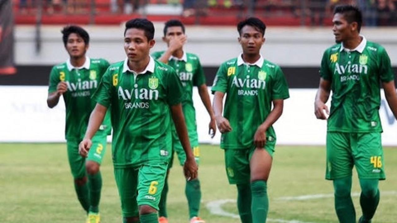 Persebaya United boyong 18 pemain ke Palembang