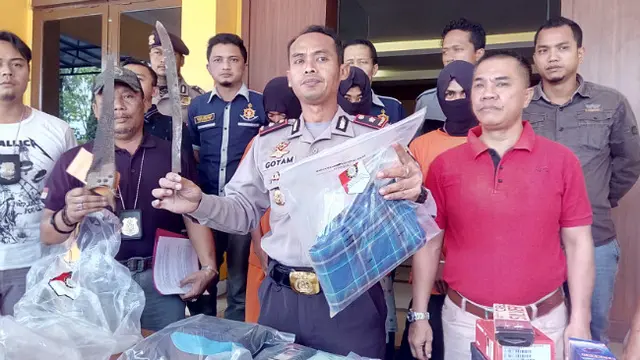 Remaja Garut Mencuri