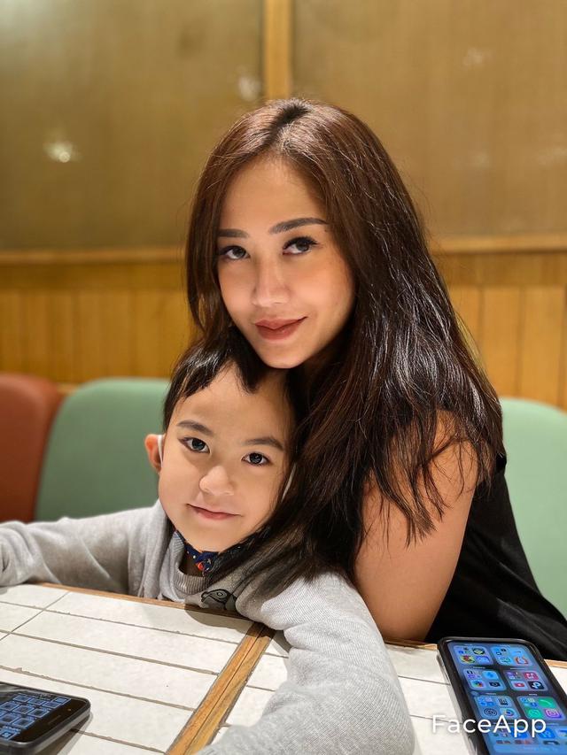 Adinda Intan alias Intan AFI