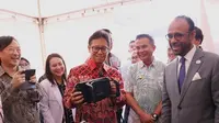 Menteri Kesehatan RI Budi Gunadi Sadikin meluncurkan alat skrining tuberkulosis (TB), Portable X-Ray pada Jumat, 2 Agustus 2024 di Gedung Sate, Bandung, Jawa Barat. (Dok: Kemenkes)