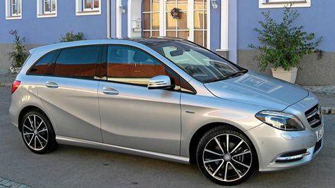 Mercedes Benz B-200