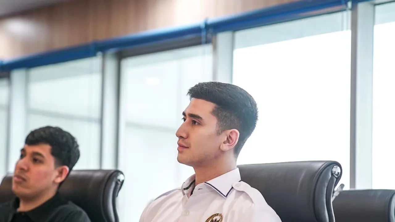 Verrell Bramasta Tetap Aktif Kerja di Bulan Ramadhan. (instagram/bramastavrl)