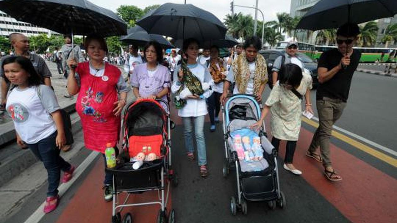 Peringati HIV/Aids se-dunia, ratusan aktivis padati Bundaran HI