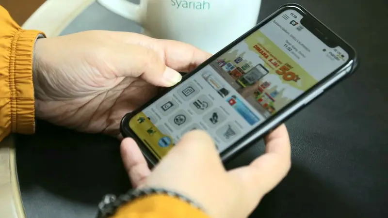 Layanan digital Mandiri Syariah Mobile (MSM).