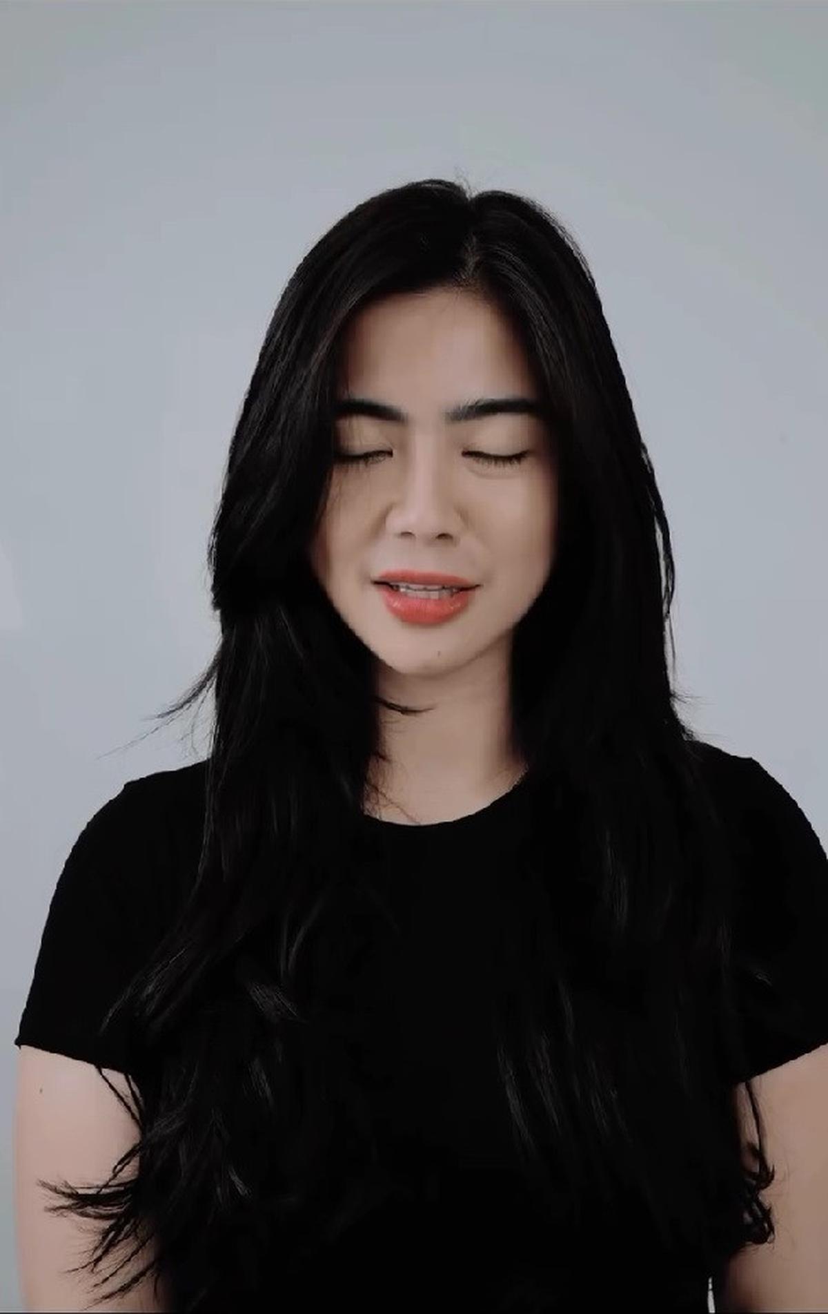 Ikut Tren Foto Gagal, Felicya Angelista Justru Banjir Pujian Netizen yang Sebutnya Tetap Cantik