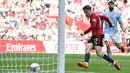 Setan Merah mencuri dua gol lebih dahulu lewat aksi Alejandro Garnacho (30') dan Kobbie Mainoo (39'). (JUSTIN TALLIS / AFP)