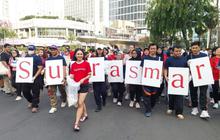 Pertama Kali, Andien Plogging di CFD Jakarta Gaungkan Isu Keberlanjutan Lingkungan Menuju Konser Suarasmara
