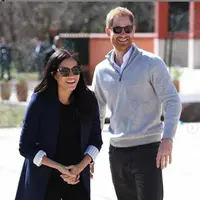 Latihan Pilates Bareng Adele, Meghan Markle Ingin Turunkan Berat Badan?. (dok.Instagram @meghanmarkle_official/https://www.instagram.com/p/B89Xn1TnYwy/Henry)
