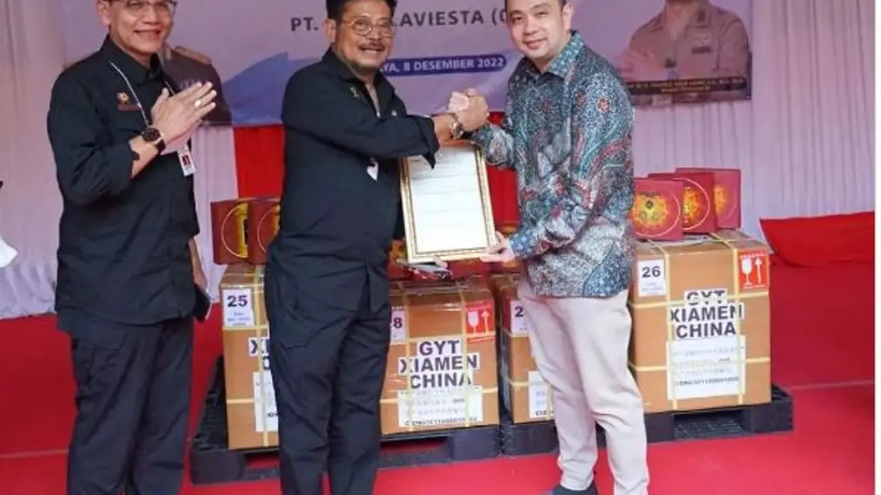 Mentan Syahrul Yasin Limpo Pernah Terlihat Pakai Sepatu Mewah Balenciaga Sebelum Dikabarkan Menghilang
