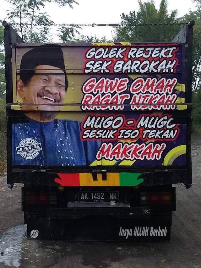 Gambar Artis di Belakang Truk Ini Bikin Tepuk Jidat, Terbaru Chef Renatta