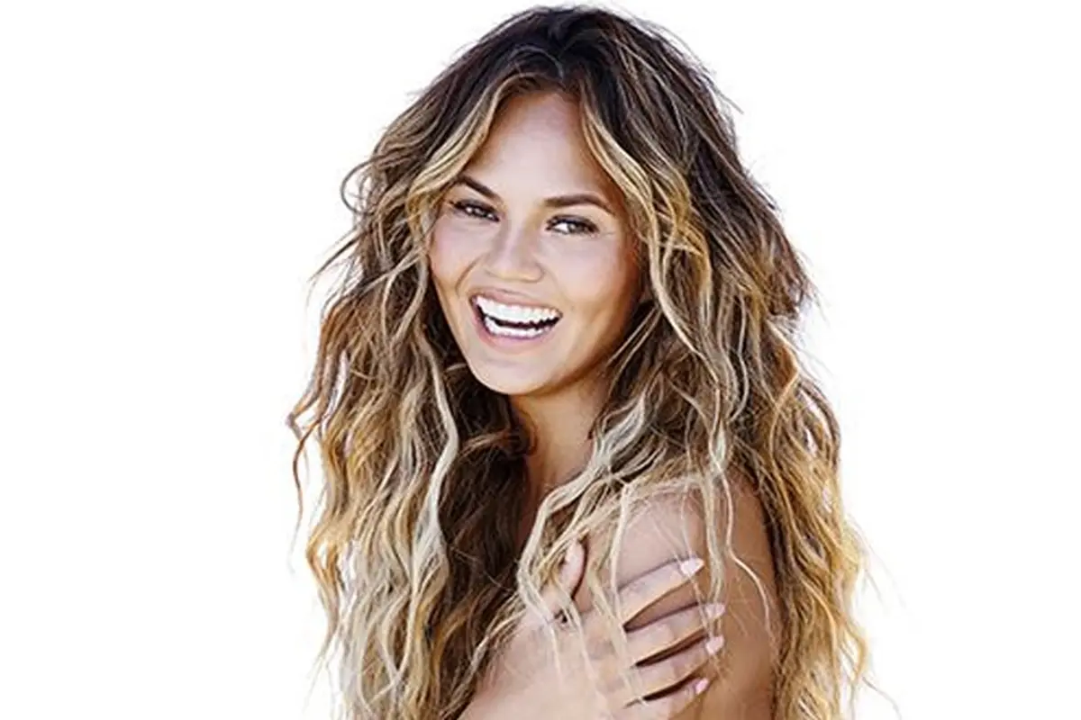 Chrissy Teigen 