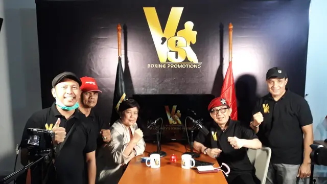 Linda menyoroti Sports Science yang kurang di olahraga Indonesia dalam podcast V’s Boxing Indonesia di bawah promotor tinju Internasional, Milasari Kusumo Anggraini dengan host Ary Sudarsono.