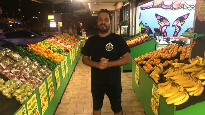 Bersaing dengan Supermarket, Pasar Buah di Brisbane Buka 24 Jam (ABC Rural/Marty McCarthy)