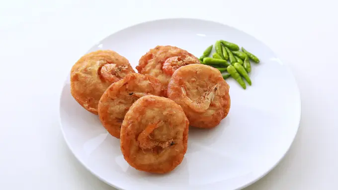 Resep Bakwan Jagung Udang Crispy yang Bikin Kangen Rumah - Cover