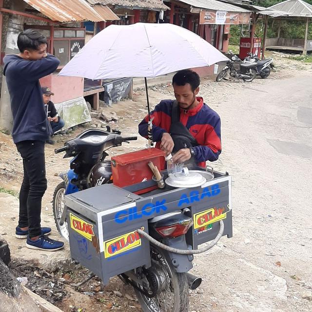 6 Nama Makanan Bak Berasal dari Luar Negeri Ini Nyeleneh, Bikin Tepuk Jidat