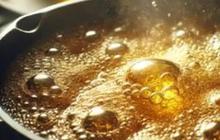 Cara Menggunakan Minyak Goreng Bekas Secara Sehat untuk Memasak Tanpa Bau dan Warna Hitam