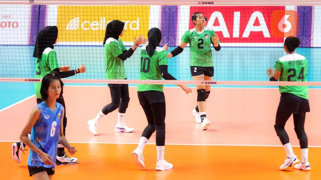 Foto: Ratri Wulandari, Monster Ace Timnas Voli Putri Indonesia saat Tumbangkan Myanmar di SEA Games 2023