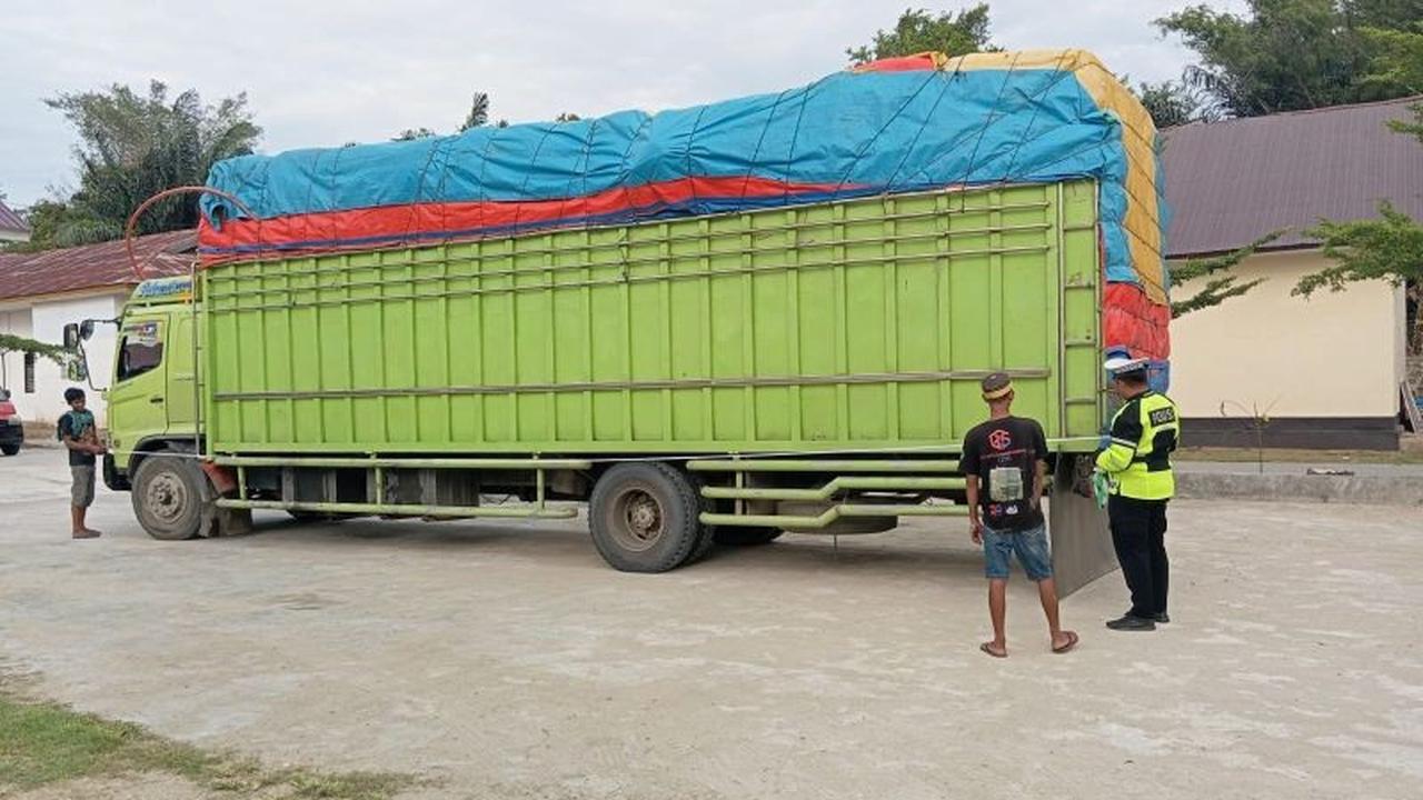 Polda Gorontalo Gencarkan Penertiban Kendaraan Overload Demi Keselamatan dan Infrastruktur Jalan