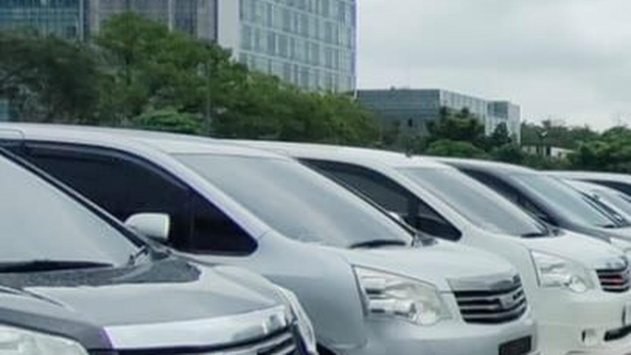 Berikut adalah beberapa hal yang perlu dipertimbangkan saat membeli mobil keluarga, berdasarkan berbagai sumber pada Selasa (21/5/2024).