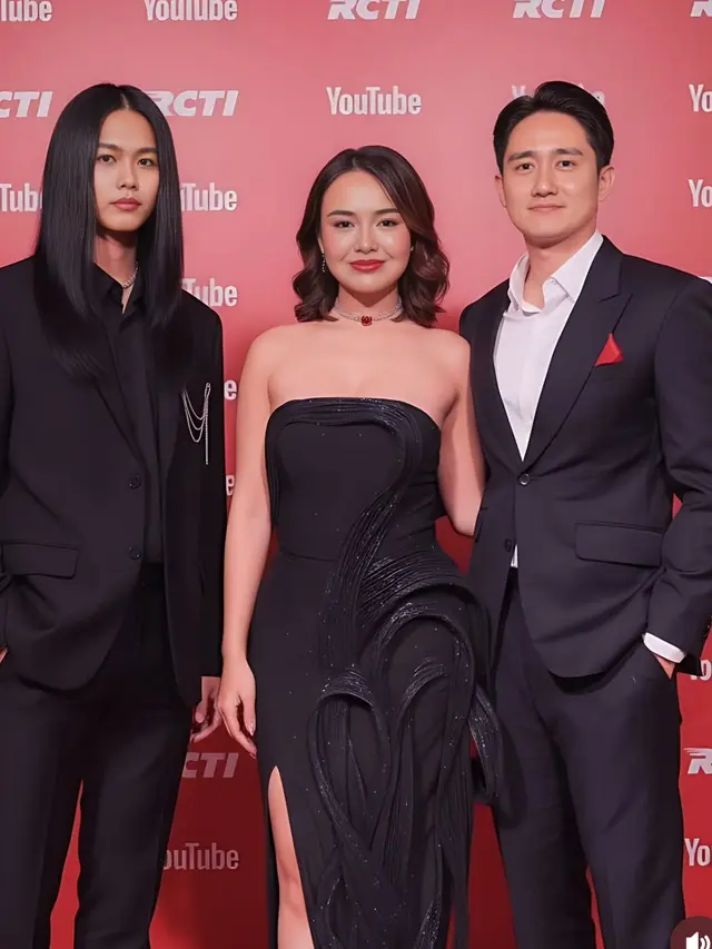 Amanda Manopo tampil dibalut gaun hitam. [@bianrobiyanto]