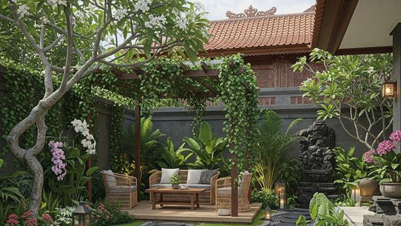 7 Inspirasi Halaman Belakang Rumah Kecil Tapi Mewah untuk Pelihara Ikan Mas Koki