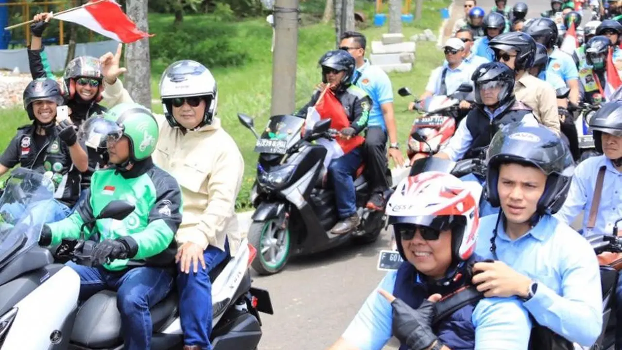 Calon Presiden (Capres) nomor urut 02 Prabowo Subianto menghadiri acara "Kopdar Ojok Online Menuju Perubahan" di Sirkuit Sentul, Bogor, Jawa Barat.