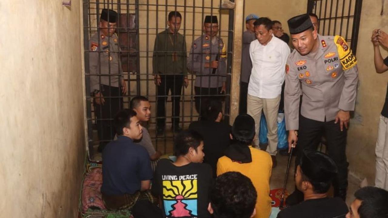 Polres Lombok Tengah Perkuat Moral Tahanan di Momen Lebaran dengan Pendekatan Humanis