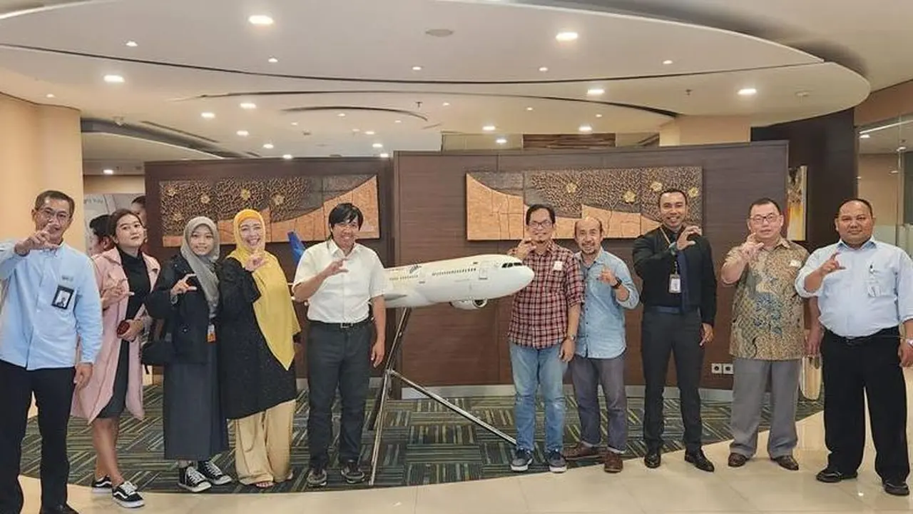 Cheria Holiday mengepakkan sayap bisnis ke berbagai kota di Indonesia. Agen travel ini menggandeng Garuda Indonesia untuk mendapatkan berbagai harga promo penerbangan. (Dok Cheria Holiday)